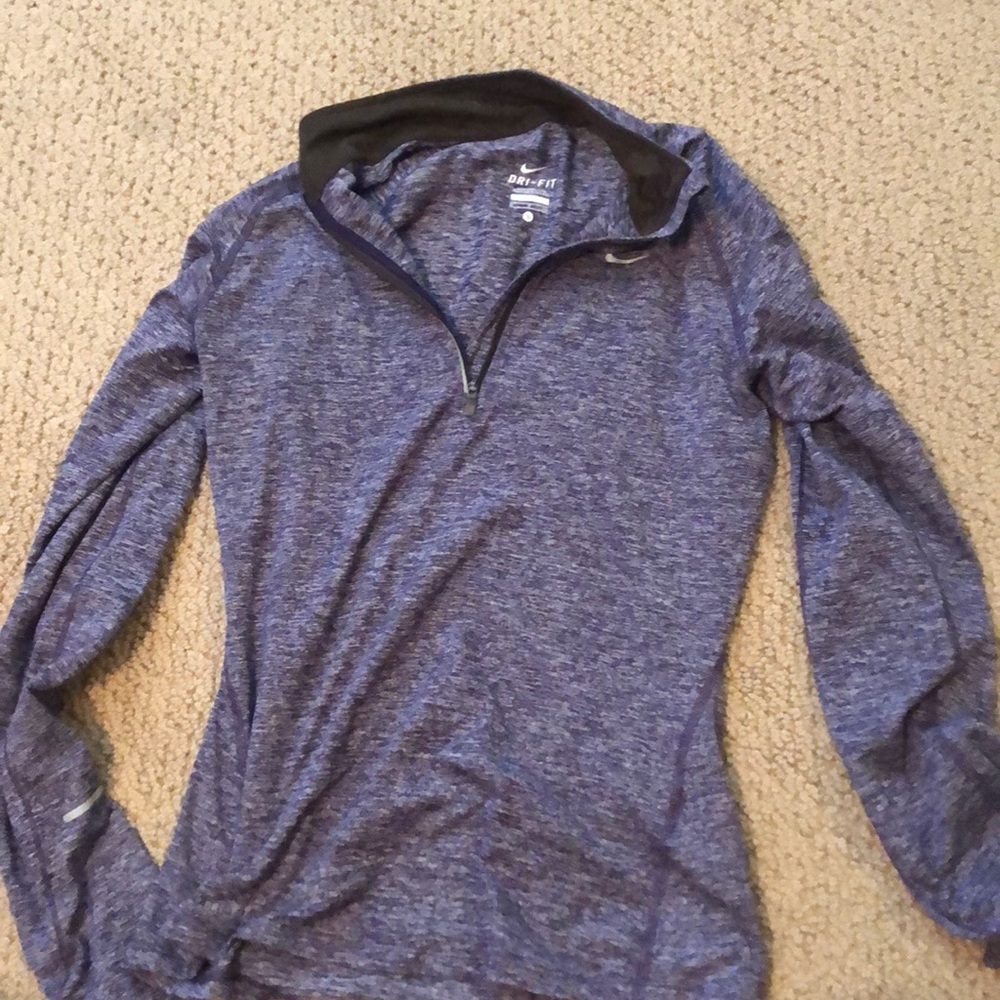 Nike quarter zip top
